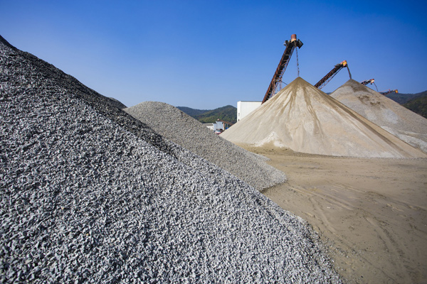 河砂禁采，機(jī)制砂興起，投資制砂設(shè)備，請認(rèn)準(zhǔn)唐山金路